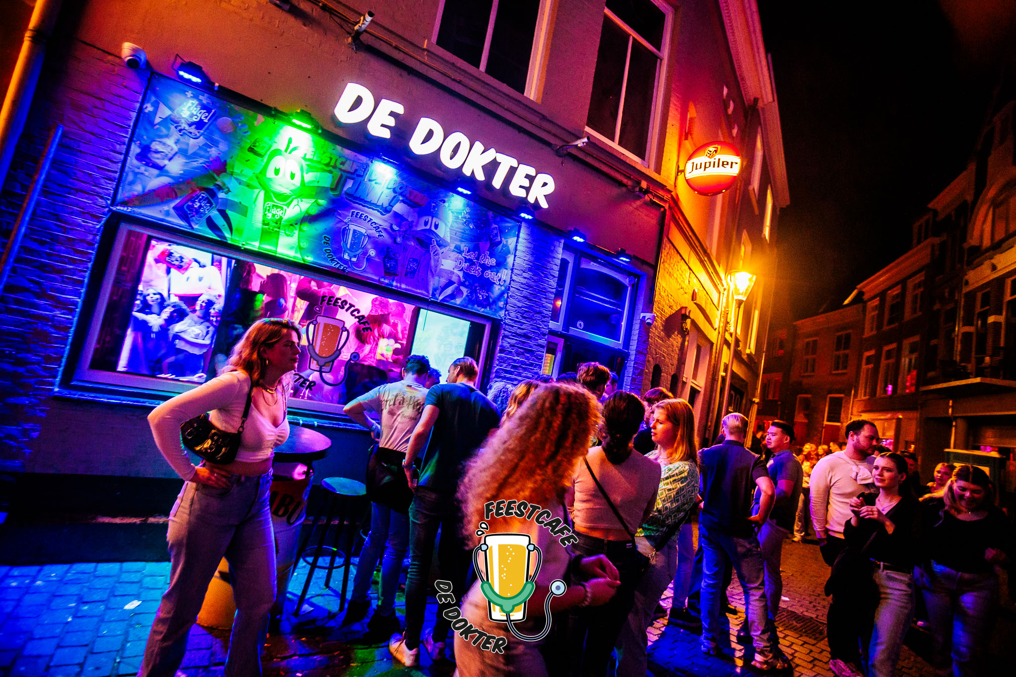 Feestcafe De Dokter buitenkant